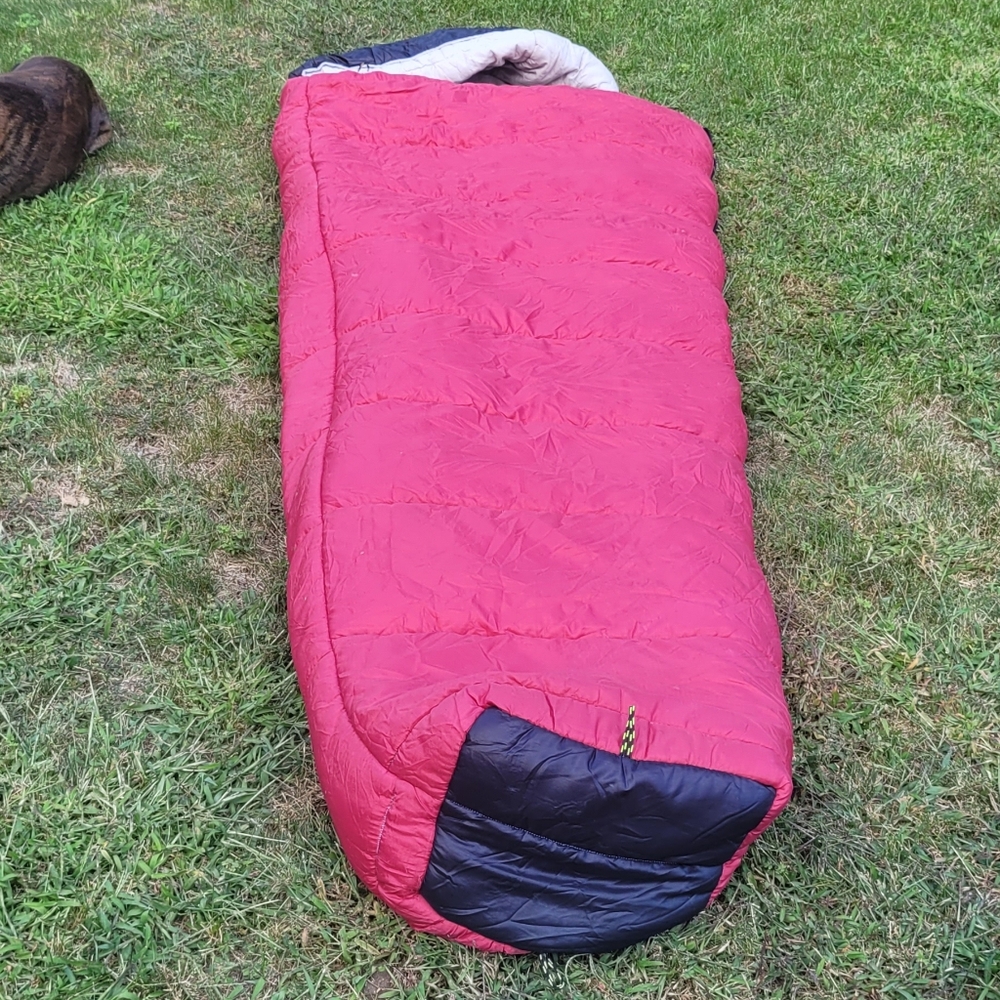 Coleman sleeping bag w/ stuff sack